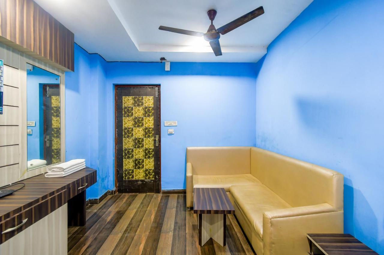 Hotel Blue Abedin Calcutta Exterior foto