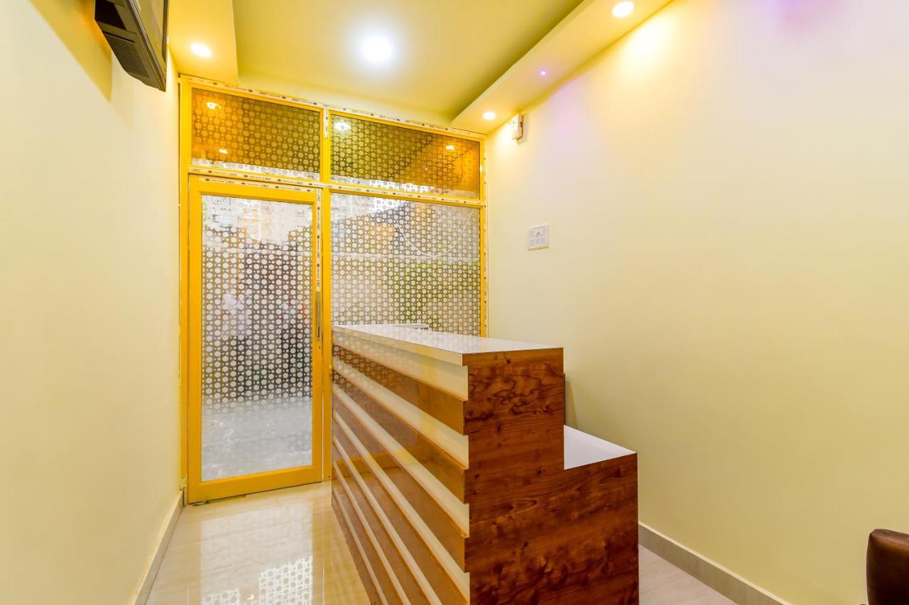 Hotel Blue Abedin Calcutta Exterior foto